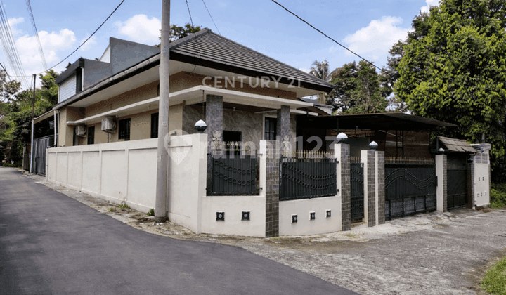 Rumah Huni dan Bisnis 7 Kamar Kost Dekat Kampus Uii Terpadu