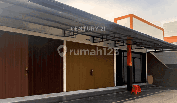 Ruko Pinggir Jalan di Kalasan Dekat Exit Tol Ideal untuk Bisnis