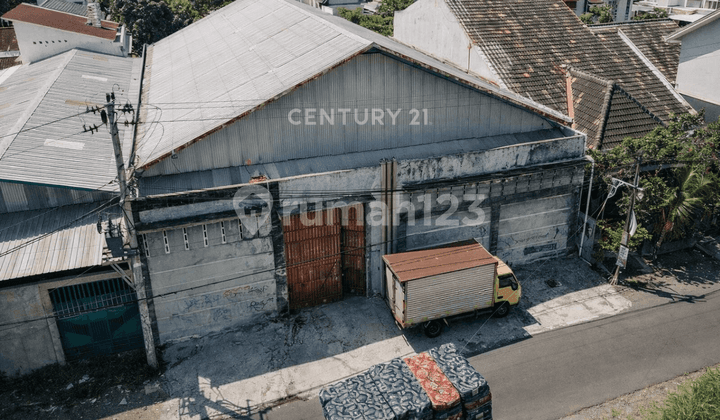 Gudang Strategis di Banyuraden Hanya 300M Dari Jl Ringroad Barat