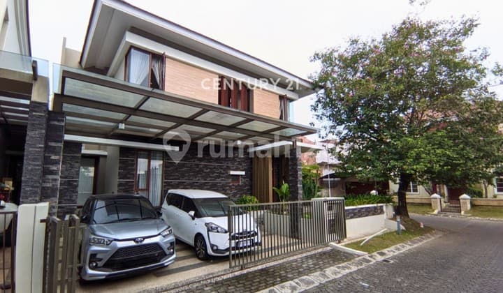 Rumah 2Lt Dgn One Gate System Di Maguwoharjo Cocok Untuk Hunian