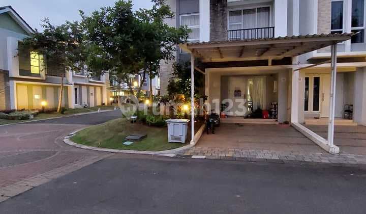 Rumah 2 Lantai Posisi Hook di Cluster Verdy Summarecon Serpong, Tangerang