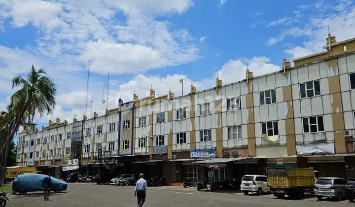 DI JUAL RUKO GOLDEN BOULEVARD BSD CITY 3 LANTAI MURAHHH JARANG ADA