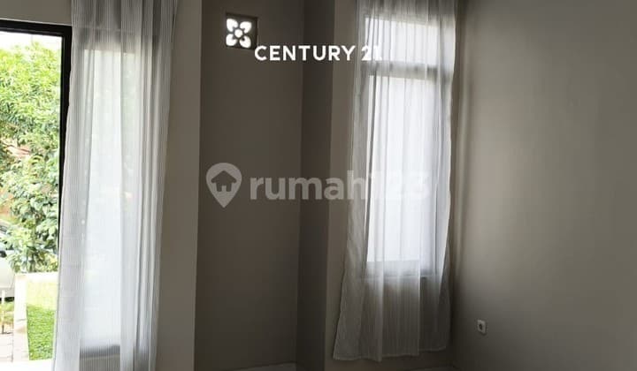 Rumah Bagus Semi Furnish Siap Huni Di Beverly Lippo Cikarang