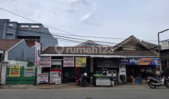 Rumah Lama Tanah Luas Pinggir Jalan dekat Area Galaxy, Bekasi