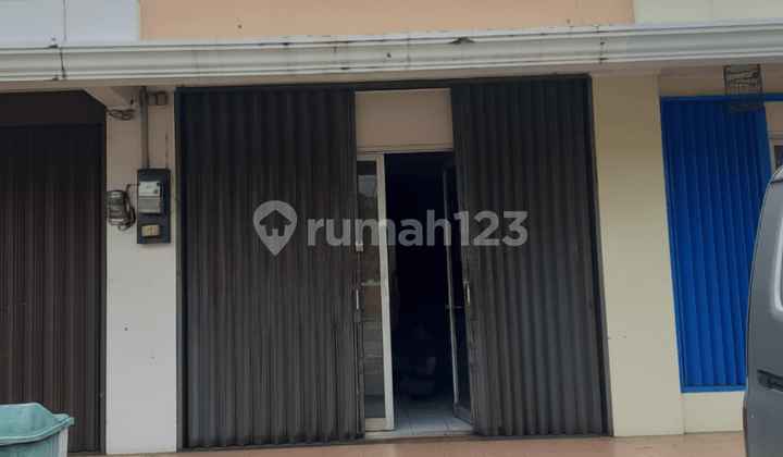 Ruko 2 Lantai Siap Pakai Lokasi Strategis Cikarang Pusat, Bekasi