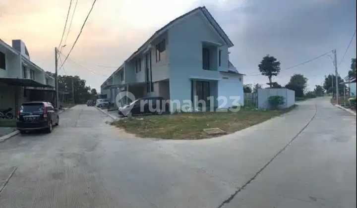 Rumah 2 Lantai Hook Siap Huni Mutiara Gading City Babelan, Bekasi