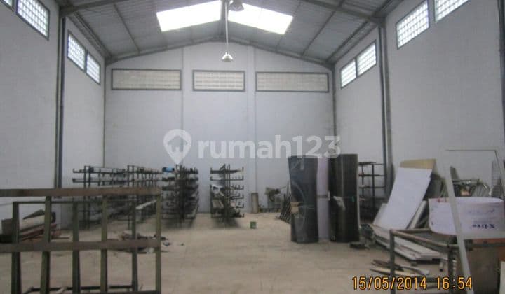 di Kp Galuga Binong Karawaci, Tangerang