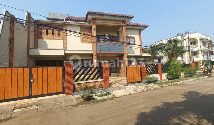 Di Jual Rumah di Kawasan Cinere,depok