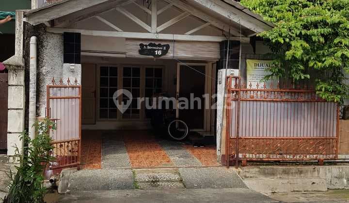 Dijual Rumah dalam Kompleks Pejompongan Bendungan Hilir.