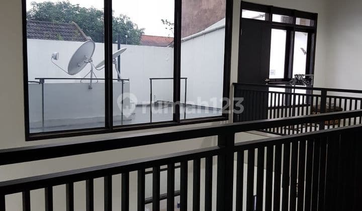 Rumah Deket Plaza Araya, Rs Persada, Golf & Club House Malang