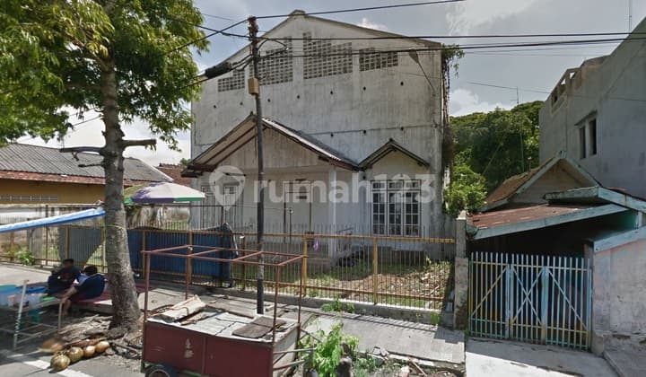 For Sale: Shop House in Downtown Location on Jl. Sumodarsono, Blora