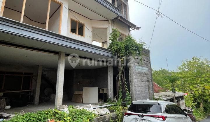 Dijual Villa Ocean View, Airport Jalan Pantai Balangan