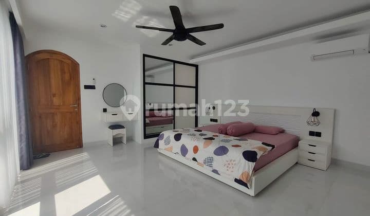 Dijual Luxury Villa Walking Distance Nuanu Beach On Jalan Pantai Nyanyi, Tabanan Bali