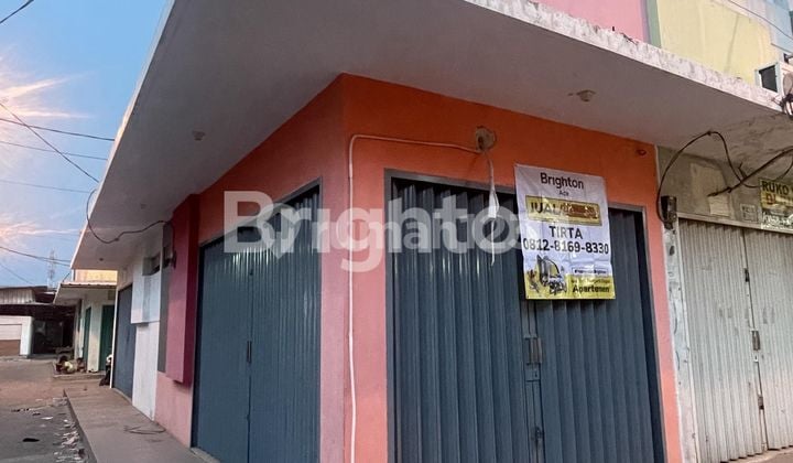 Kios Lokasi Strategis Posisi di Hook di Pejuang Bekasi Jawa Barat