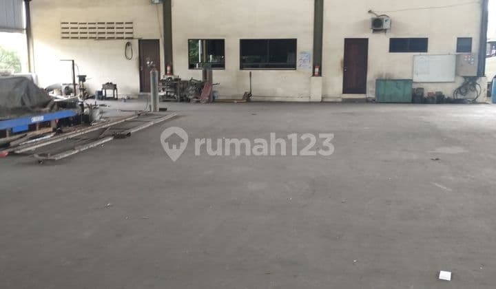 Disewakan Gudang Stand Alone dan Kantor di Pergudangan Legok