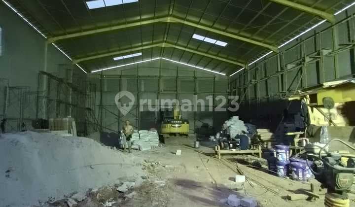 Disewakan Gudang Dipergudangan Kav Dpr Cipondoh