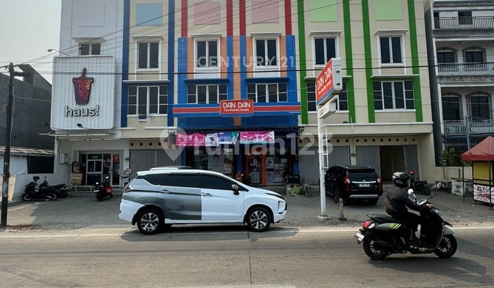 Ruko 3 Lantai Cocok untuk Usaha Jl Raya Lopang