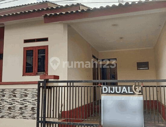 Hunian Posisi Sudut Puri Raya Ciracas Nego