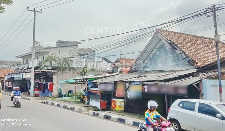 Tanah Dan Bangunan Tua Sempu Jalan Utama