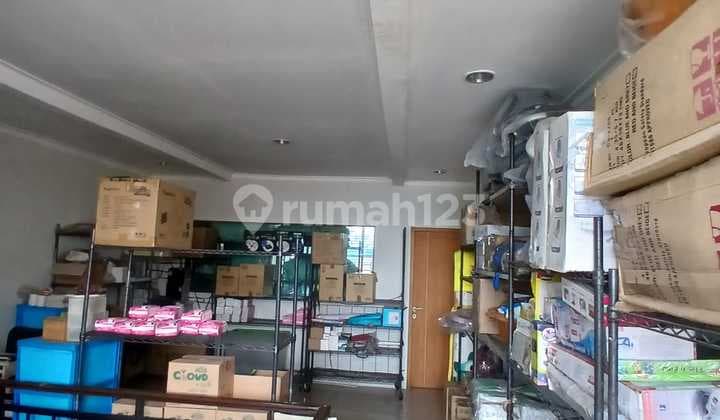 Dijual Cepat Ruko 1B 3 Lantai di Jl. Boulevard Gading Serpong