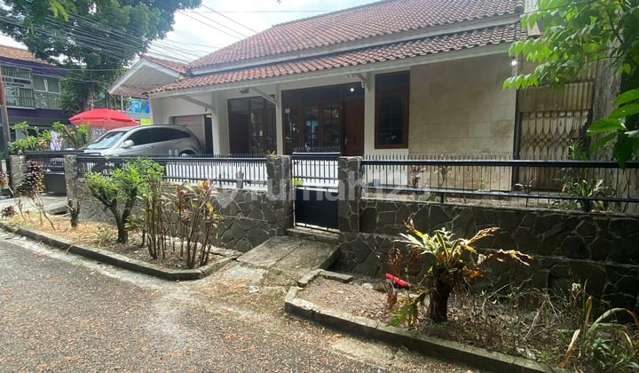 Hook House in the Strategic City Center Near Gedung Sate