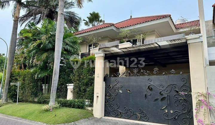 DIJUAL RUMAH MEWAH!!! GRAHA FAMILI