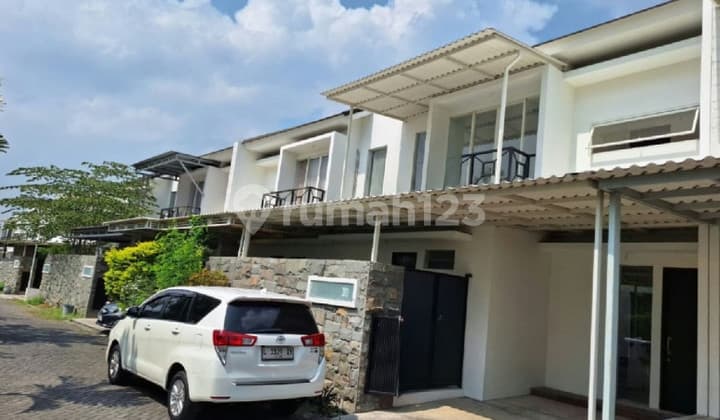 Dijual Rumah De Casa Residence Lakarsantri