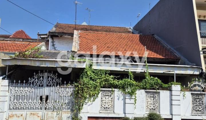 Dijual Rumah Hitung Tanah Babatan Pantai Utara