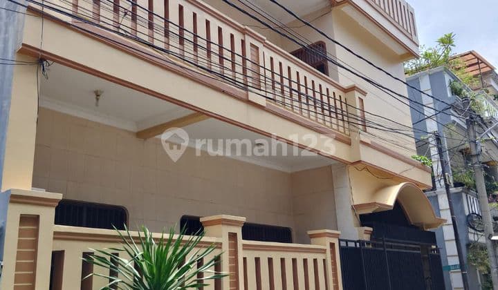 For Sale Super Fast Boarding House Instant Investment