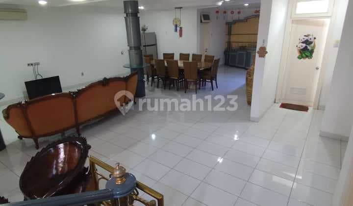 For Sale Large Corner House, Comfortable and Ready to Occupy in Sunter