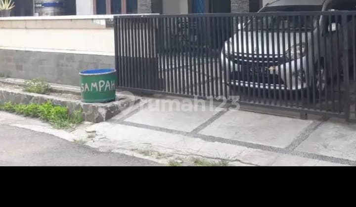 For Sale Spacious and Affordable Ready House in Bukit Sari Near Undip Tembalang