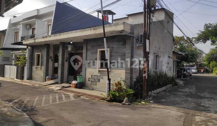 Dijual Murah Kost Paviliun Aktif Hook di Peleburan Dekat Simpang Lima