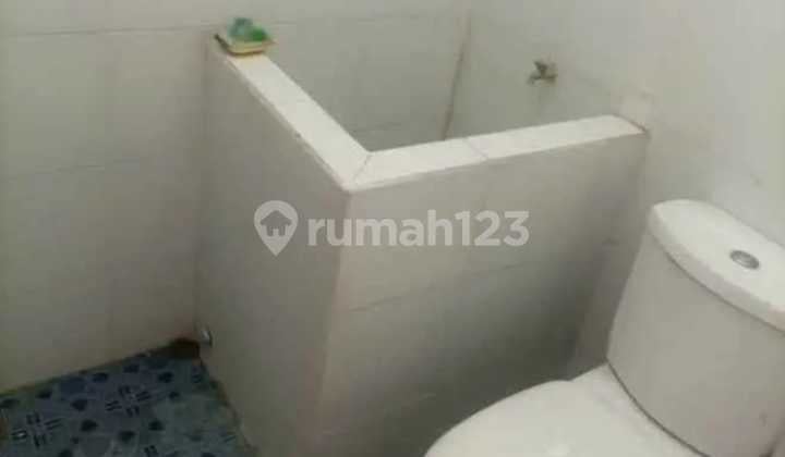 Dijual Rumah Siap Huni Luas Dekat Unimus Kedungmundu Tembalang