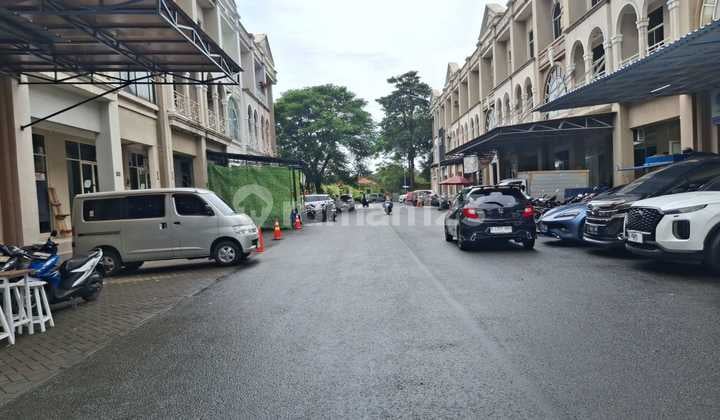 Disewakan Ruko 2.5 Lantai di Grand Galaxy Bekasi Selatan #1423