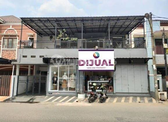 Bu Rumah Samping Mall Galaxy Boulevard Bonus 3 Kios Siap Huni di Jalan Utama Grand Galaxy City, Bekasi #035