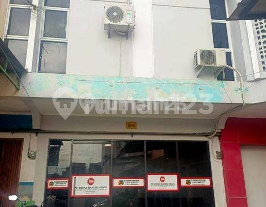 Ruko Furnished di Jalan Kaliabang, Bekasi Utara #543