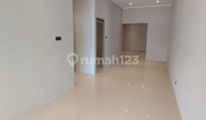 Turun Harga ! Jual Cepat Rumah Baru Minimalis di Taman Kopo Indah