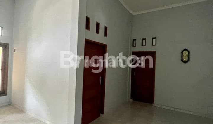 Rumah Cantik Di Tengah Kota Semarang