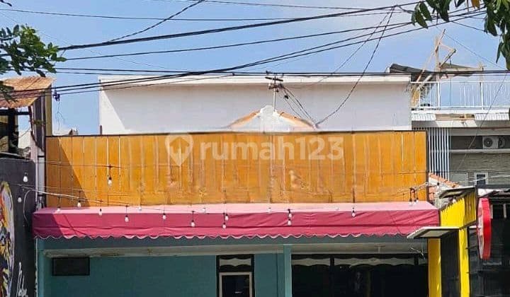 Rumah Usaha Darmo Dijual