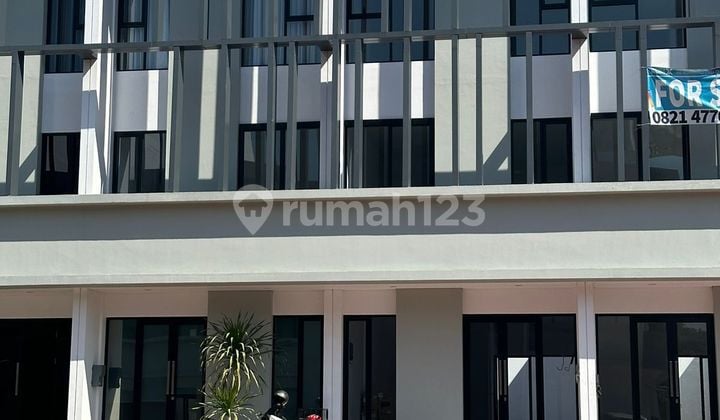 Soho Ruko for Sale Dian Istana