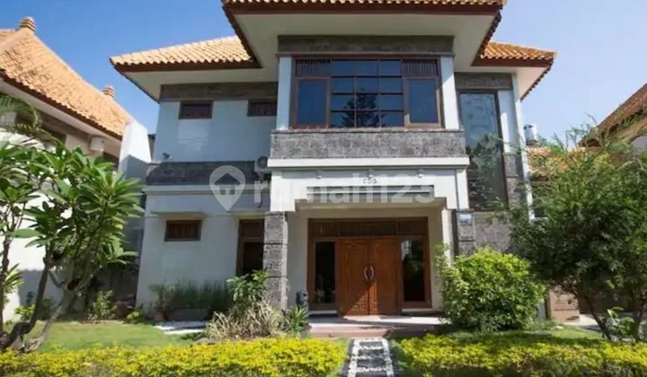 Turun Harga Villa 2 LT Kuta Royal