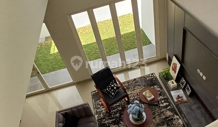 New Manyar Garden Regency