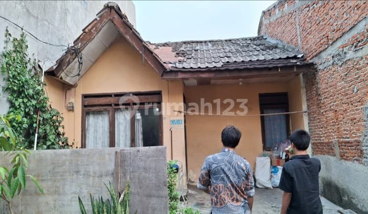 Dijual Rumah Di Belakang Kantor Walikota Tangsel