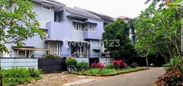 Quick Sale: Luxurious Comfortable 4-Storey House + Basement in Strategic Location, Ragunan, Pasar Minggu - South Jakarta