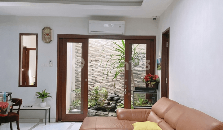 Dijual Cepat Rumah Town House Cantik Mewah di Ragunan Jakarta Selatan