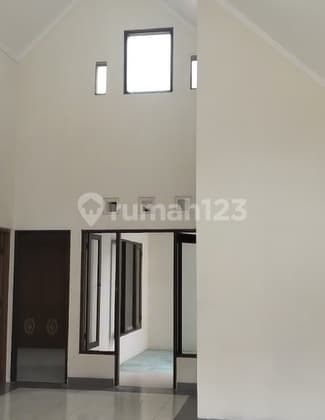 FOR RENT 1 STORY HOUSE IN ALAM SUTERA READY TO OCCUPY