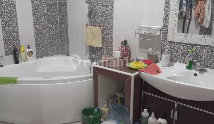 Dijual 2 Lantai Rumah Villa Bintaro Siap Huni (Plus Pavillion)