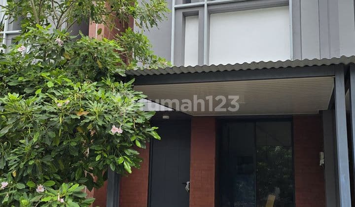 Rumah Paling Strategis di Bsd Freja House. Sebelah Mall, Gerbang Tol, Stasiun, Terminal, Dan Convention Hall