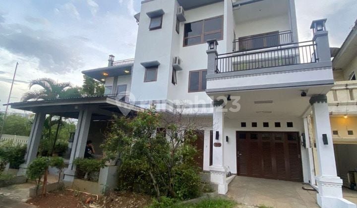 Rumah Rasa Villa di Giri Loka, BSD SHM