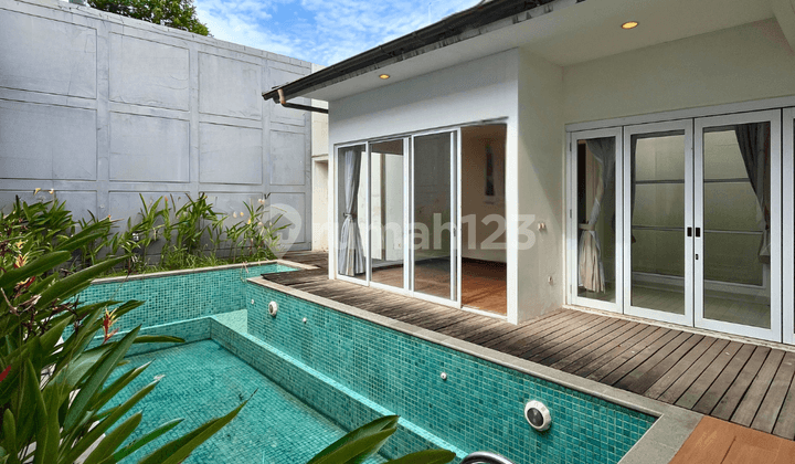 Dijual Rumah 2 Lantai Sudah SHM di Greenwich, Whitsand, Bsd